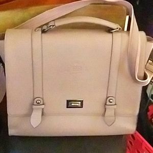 Ease gave briefcase bag